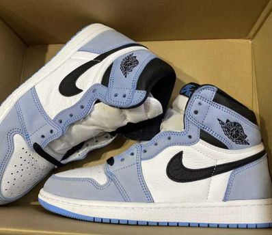 Nike Air Jordan 1 High OG "University Blue"