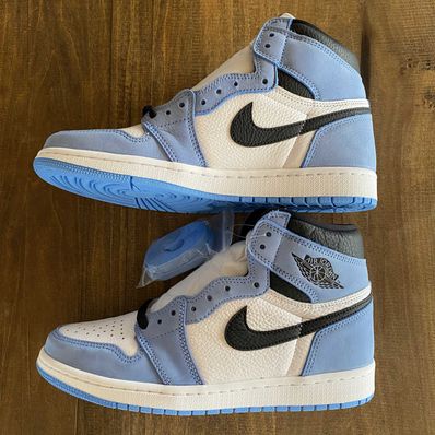 Nike Air Jordan 1 High OG "University Blue"