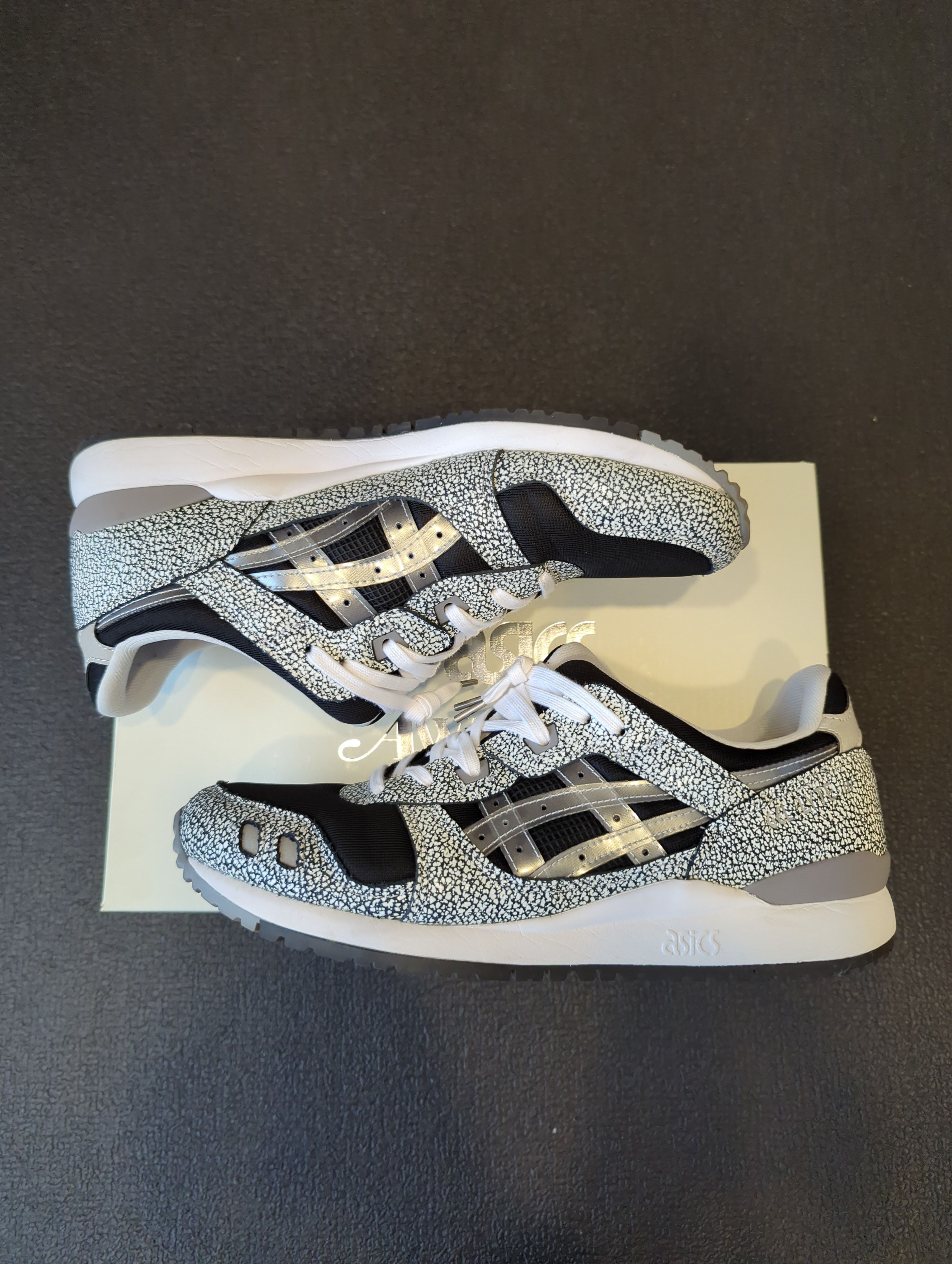 Awake NY × Asics Gel-Lyte III OG "Grey Black"