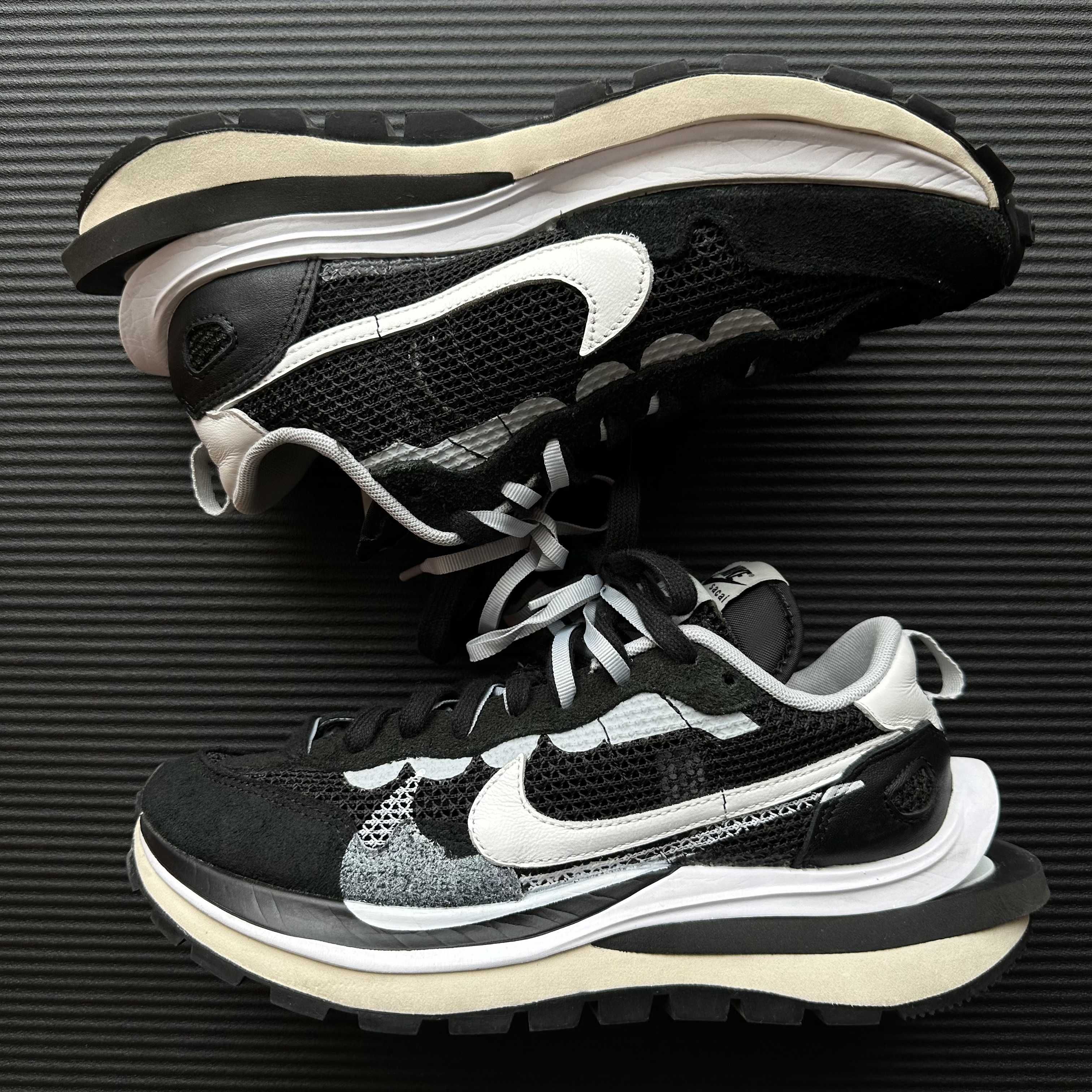 sacai × Nike Vapor Waffle "Black and White"