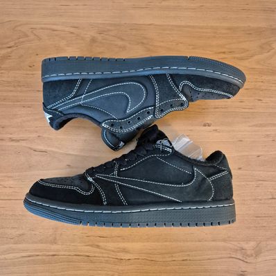 Travis Scott × Nike Air Jordan 1 Low OG SP "Black Phantom"