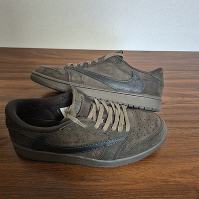 Travis Scott × Nike Air Jordan 1 Low OG SP "Velvet Brown and Dark Mocha"