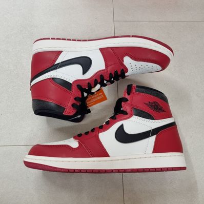 Nike Air Jordan 1 High OG "Lost & Found/Chicago"