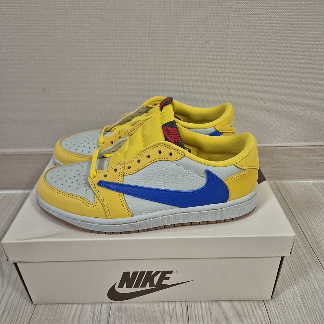 Travis Scott × Nike Women's Air Jordan 1 Retro Low OG "Canary"