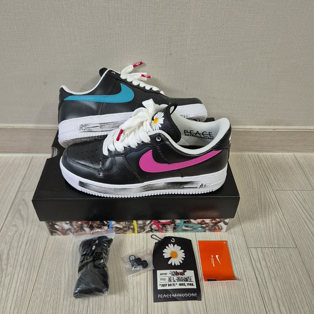 j*r様 Nike Air Force 1 ピースマイナスワン　3.0 ピースマイナスワン × ナイキ エアフォース1 ロー '07 パラノイズ3.0