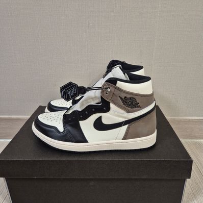 Nike Air Jordan 1 High OG "Sail/Dark Mocha/Black"