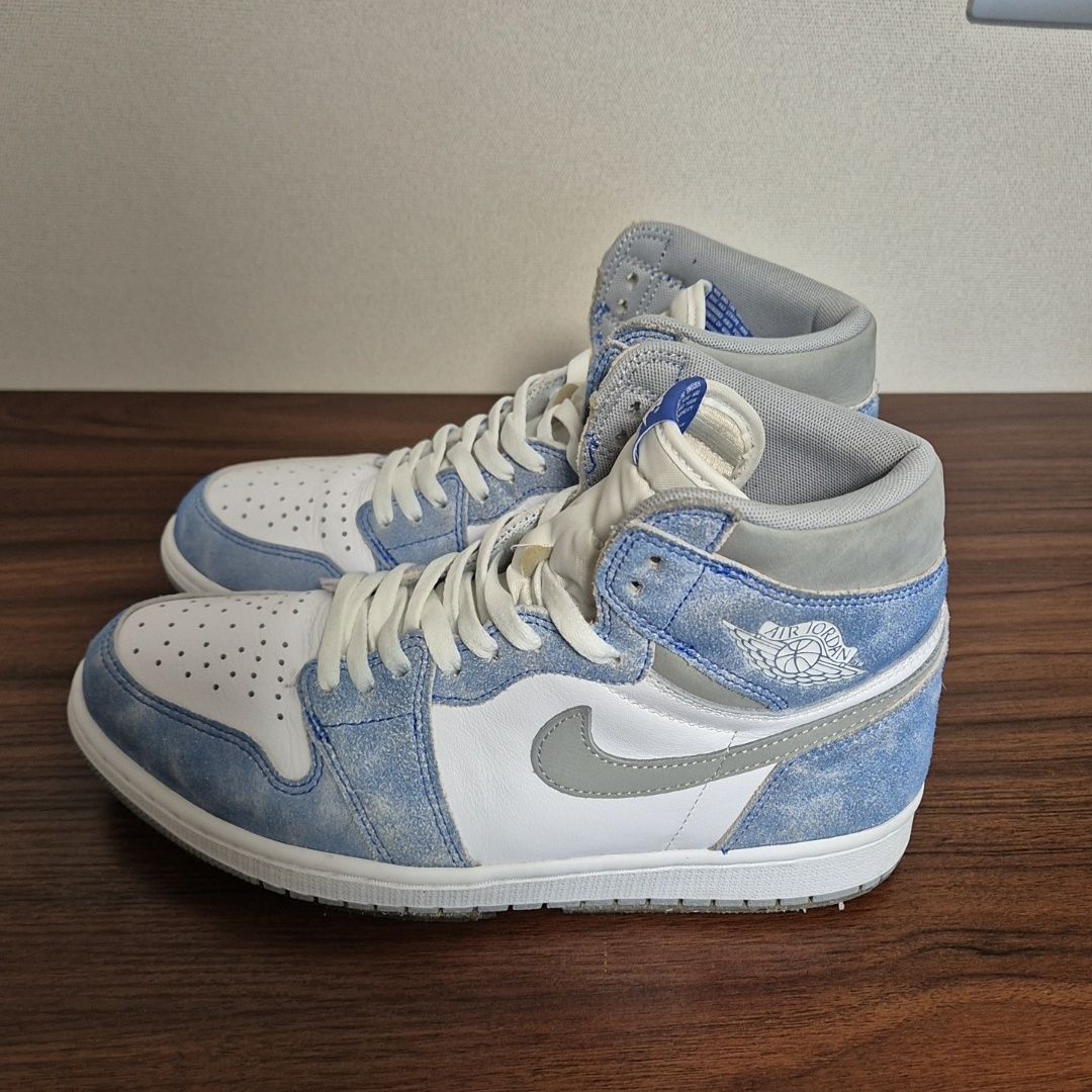 Nike Air Jordan 1 High OG "Hyper Royal"