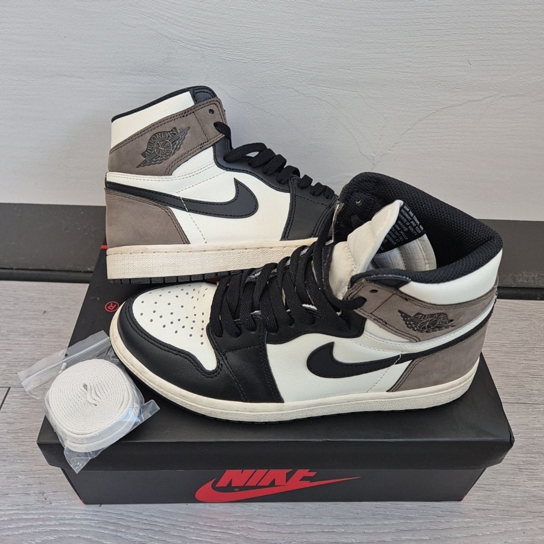 Nike Air Jordan 1 High OG "Sail/Dark Mocha/Black"
