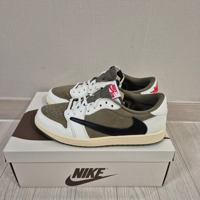 Travis Scott × Nike Air Jordan 1 Low OG SP "Reverse Olive"