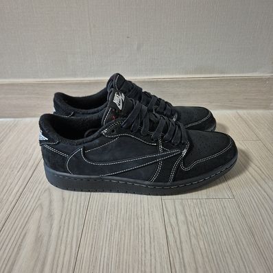Travis Scott × Nike Air Jordan 1 Low OG SP "Black Phantom"