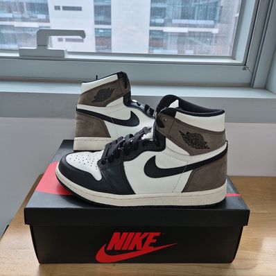 Nike Air Jordan 1 High OG "Sail/Dark Mocha/Black"