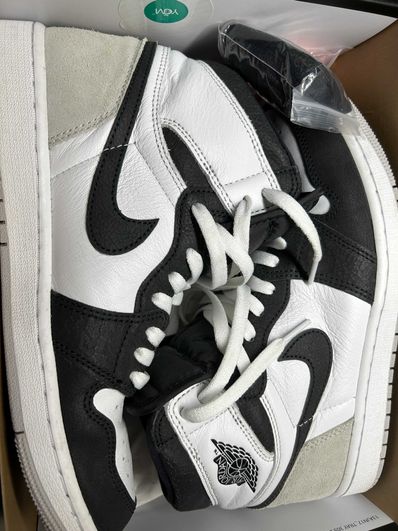 Nike Air Jordan 1 High OG "Bleached Coral"