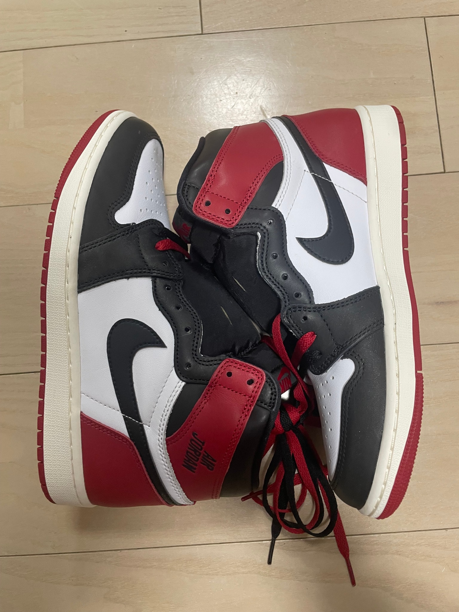 Nike Air Jordan 1 Retro High OG "Black Toe Reimagined"