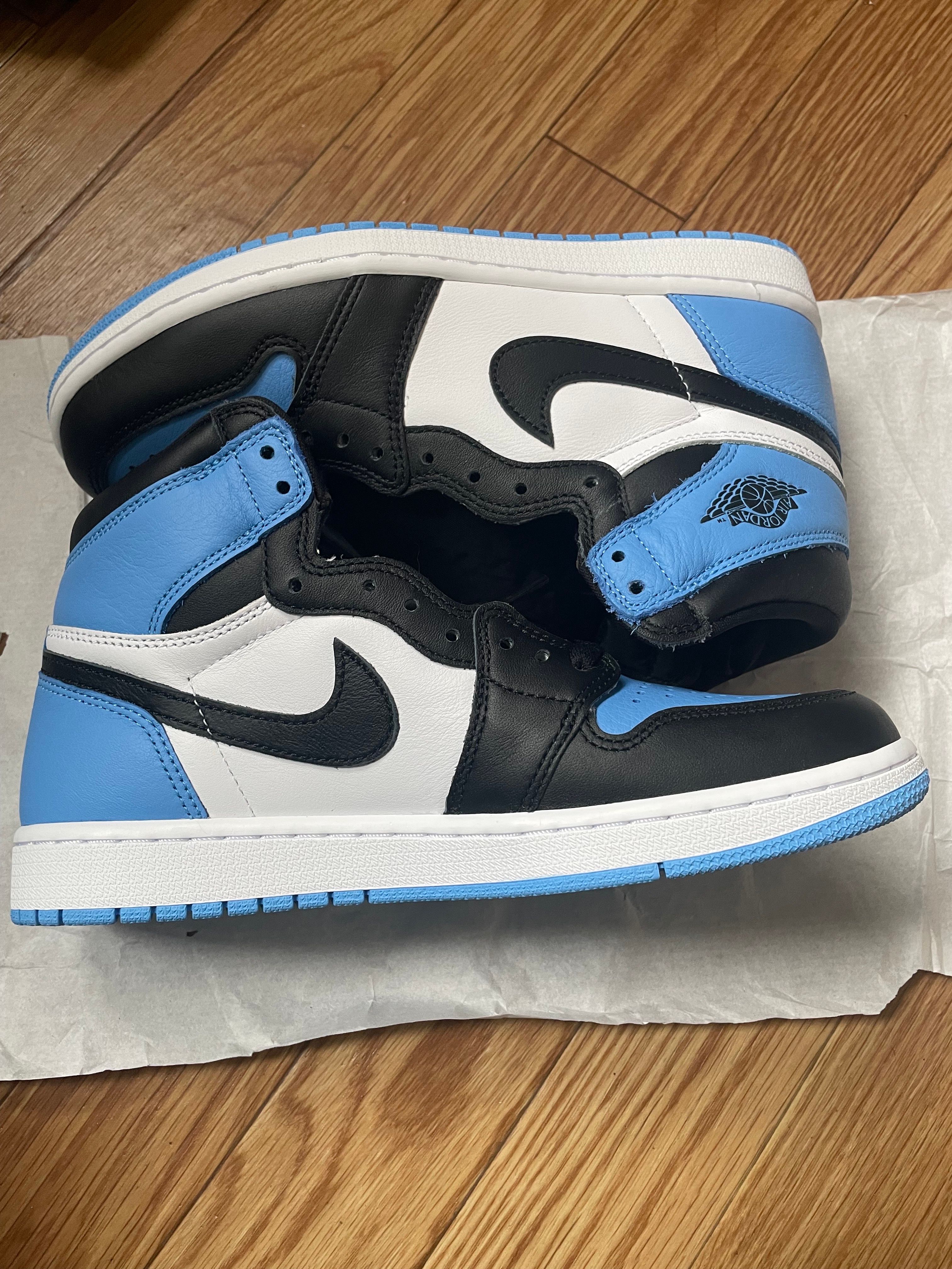 Nike Air Jordan 1 Retro High OG "University Blue/UNC Toe"
