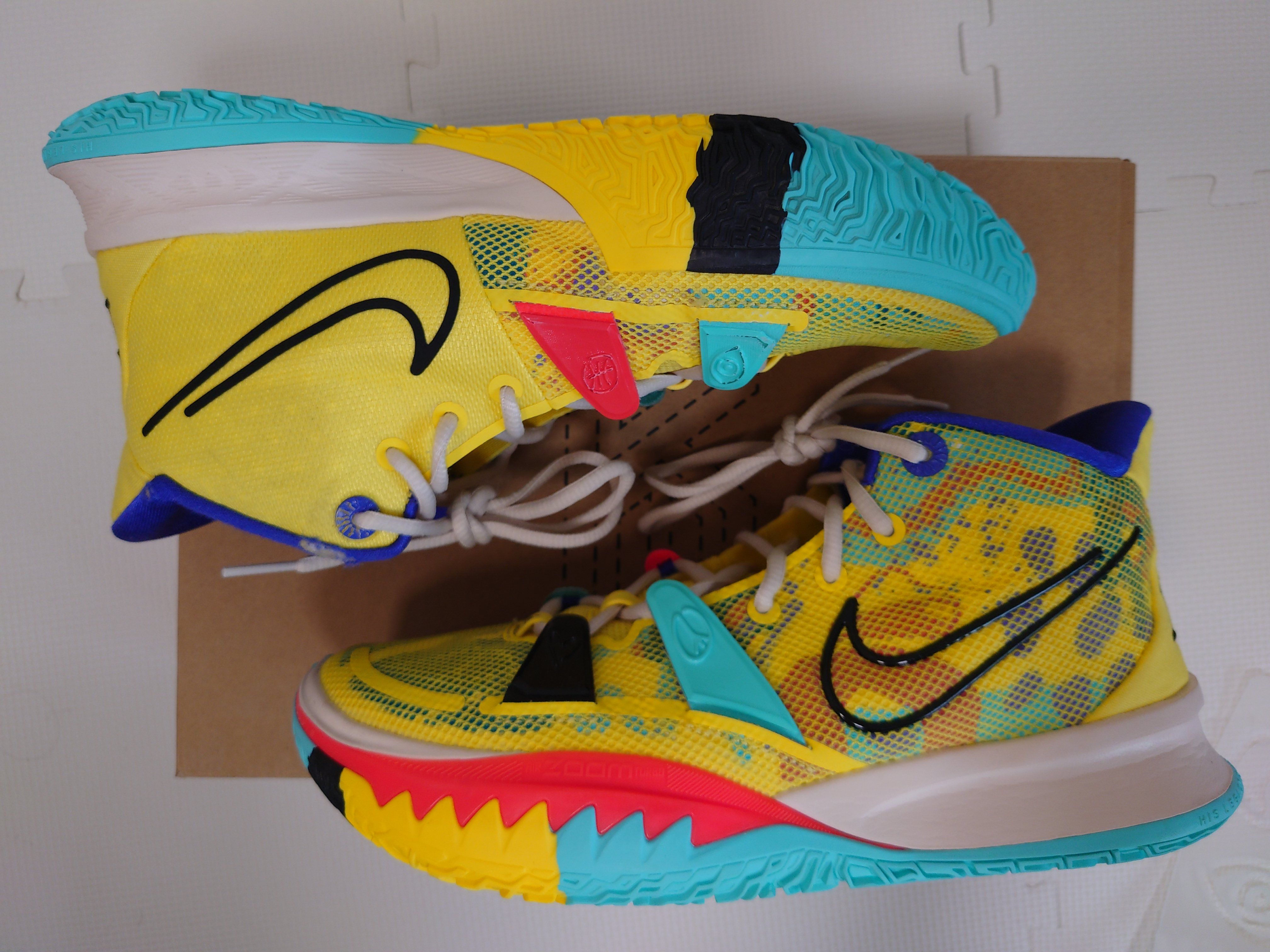 Nike Kyrie 7 "Yellow Strike"