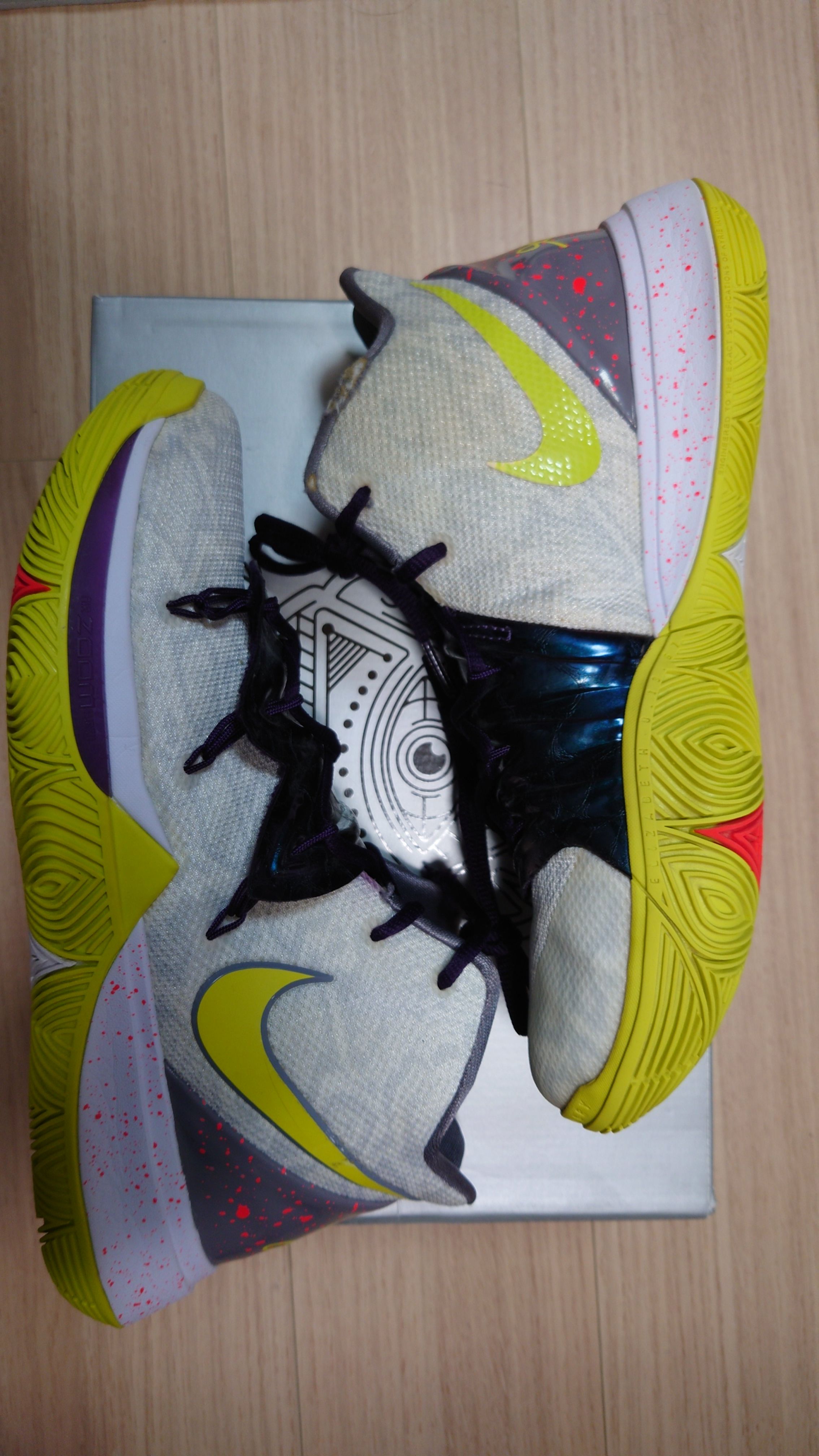 Nike Kyrie 5 "Mamba Mentality" (AO2918-102/AO2919-102)