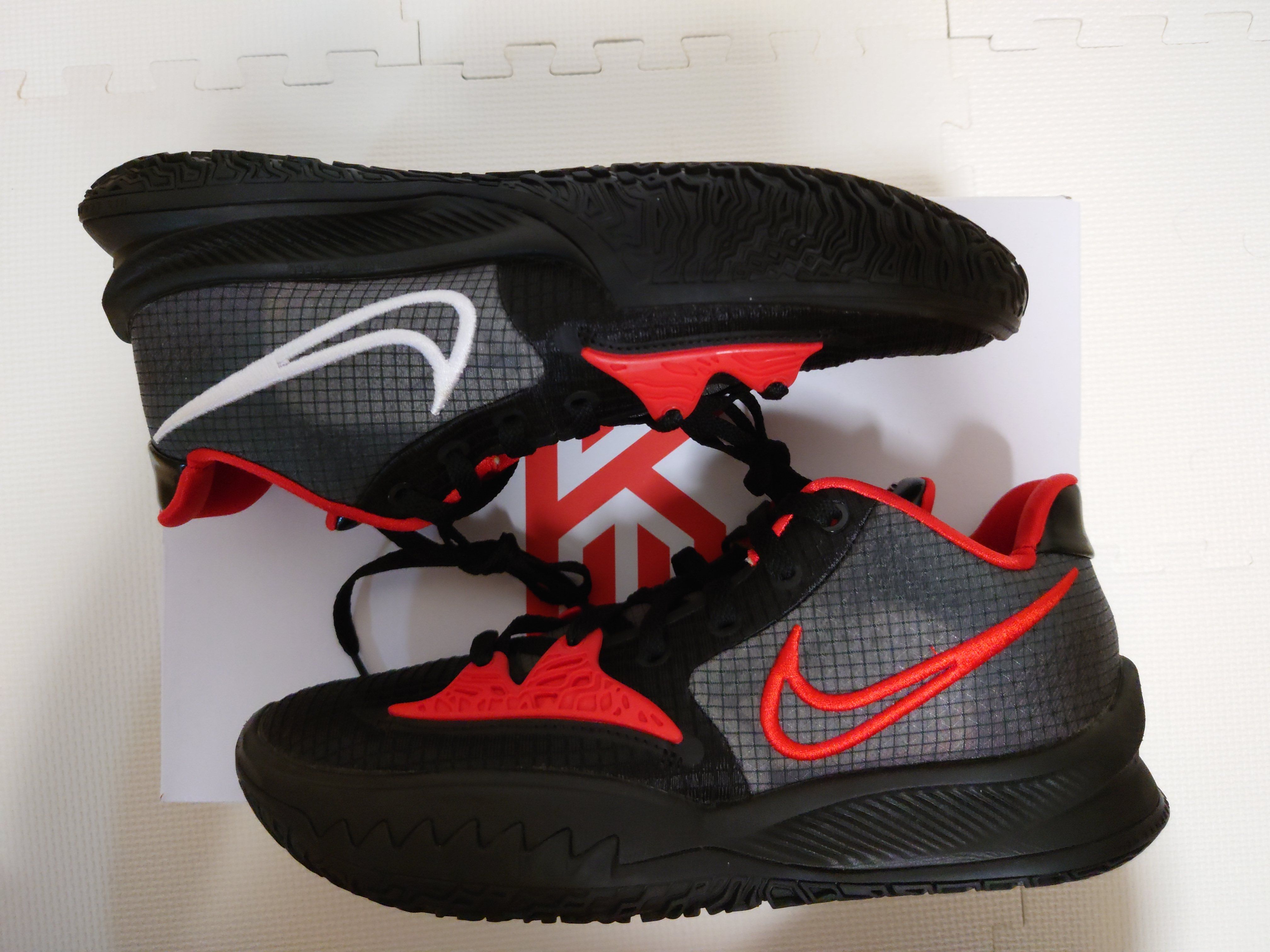 Nike Kyrie Low 4 "Black/Red"