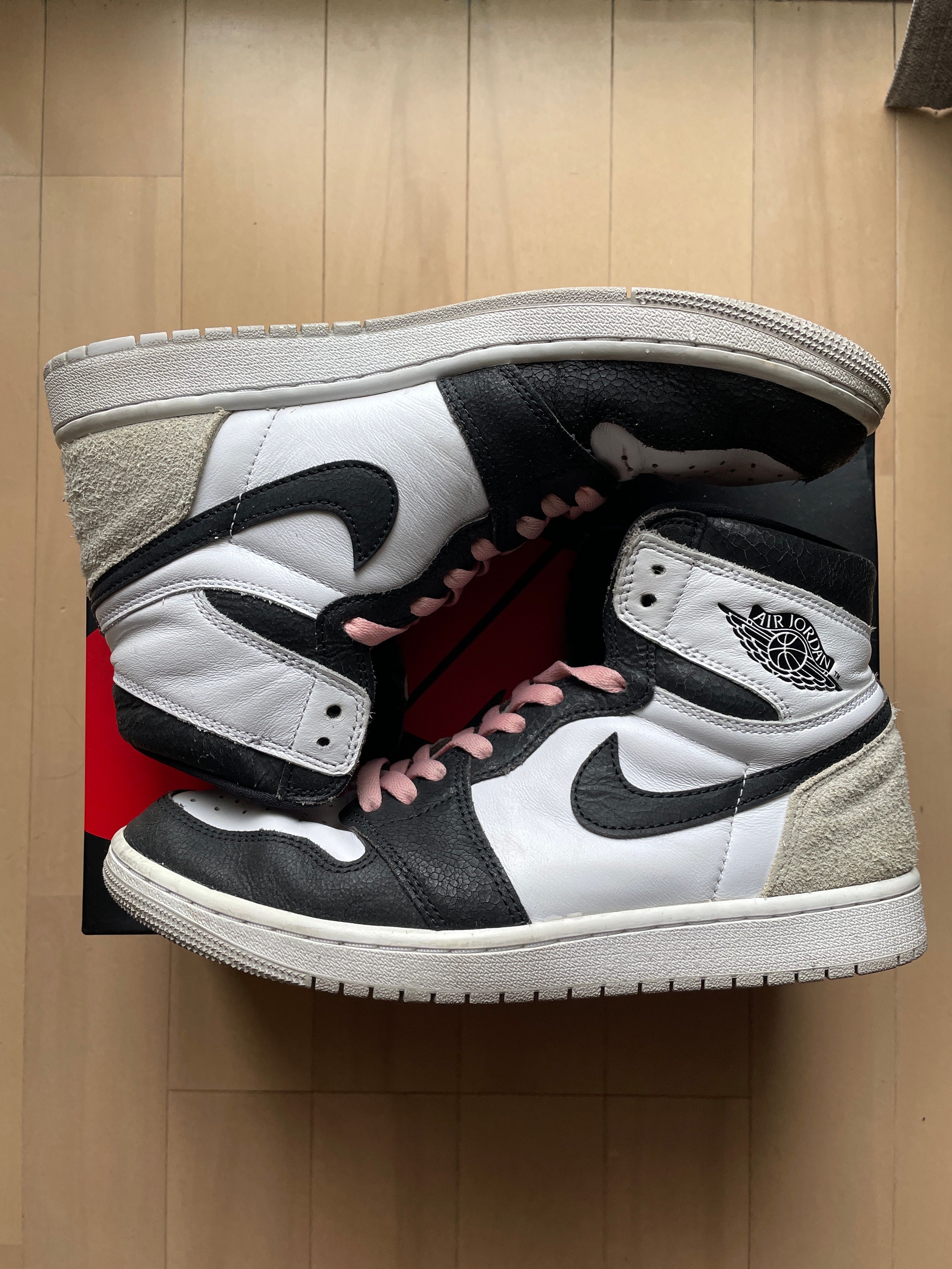 Nike Air Jordan 1 High OG "Bleached Coral"