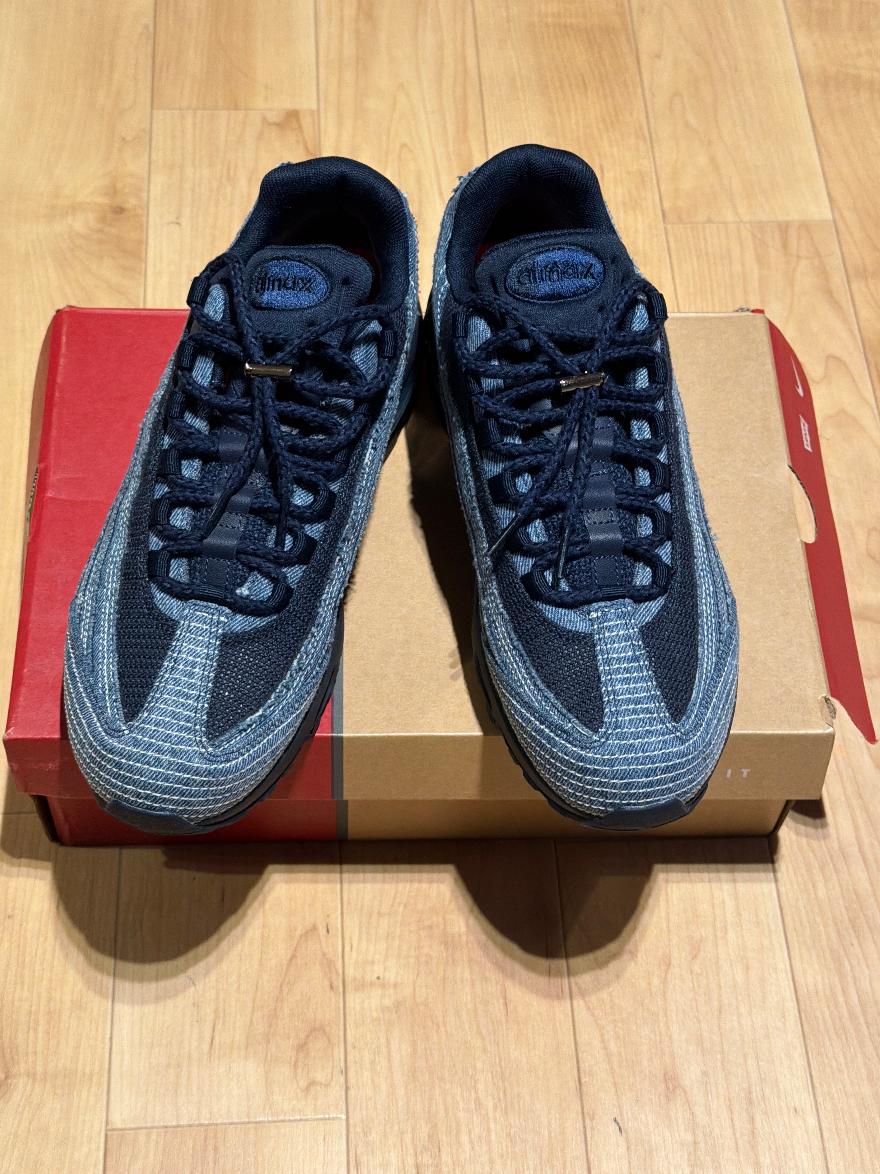 Levi's × Nike Air Max 95 OG "Denim Blue"