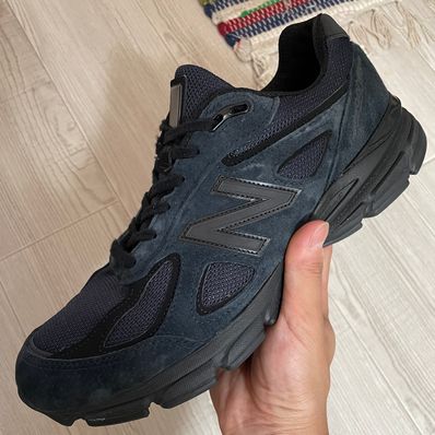 JJJJound × New Balance 990V4 "Navy"