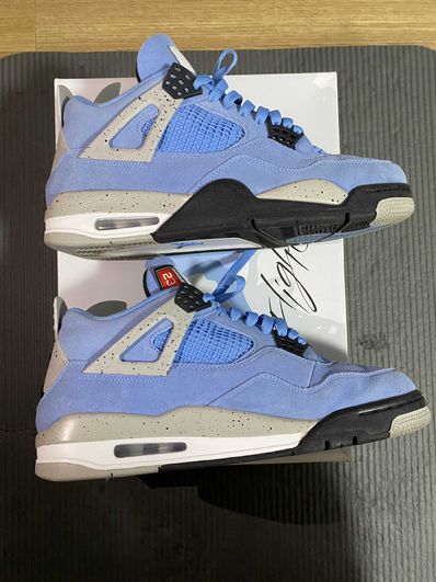 Nike Air Jordan 4 "University Blue"