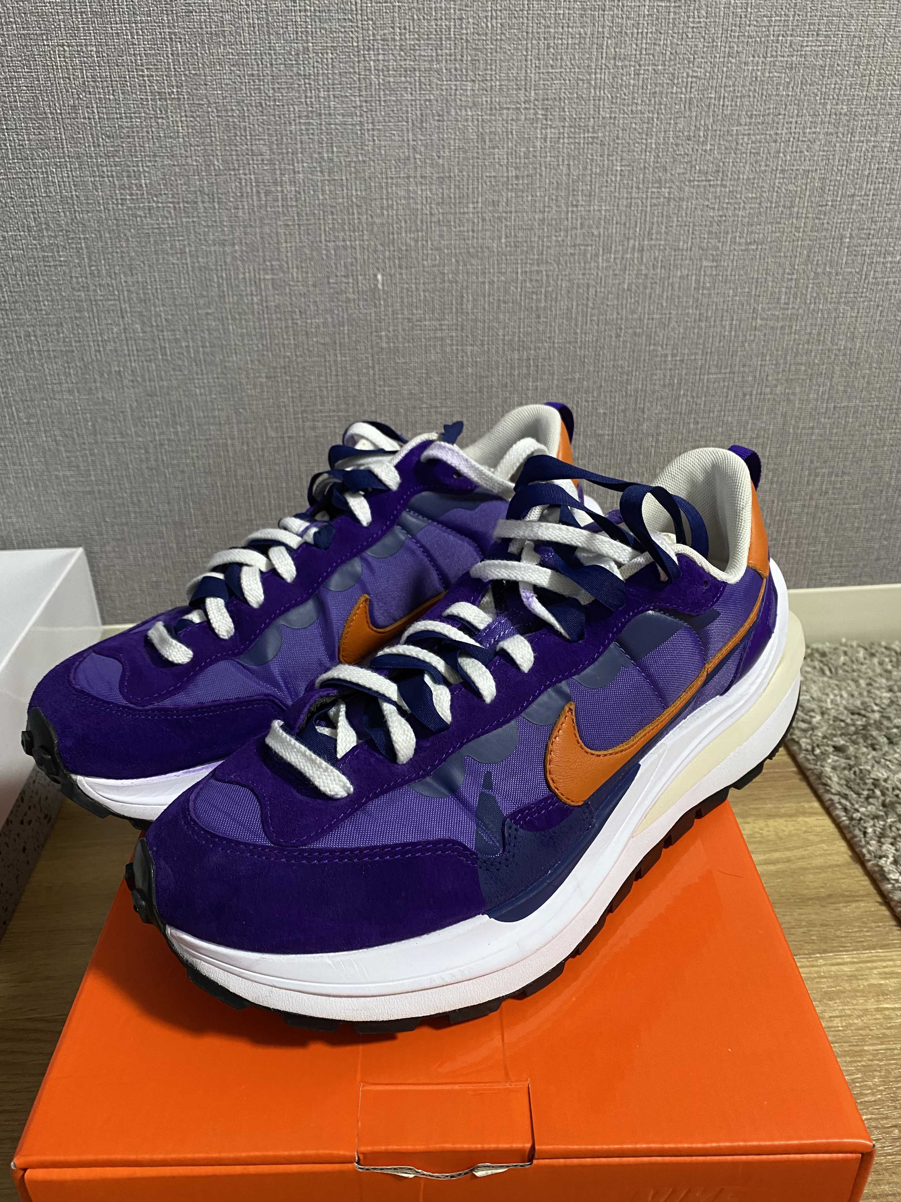 SACAI × NIKE VAPOR WAFFLE "DARK IRIS"