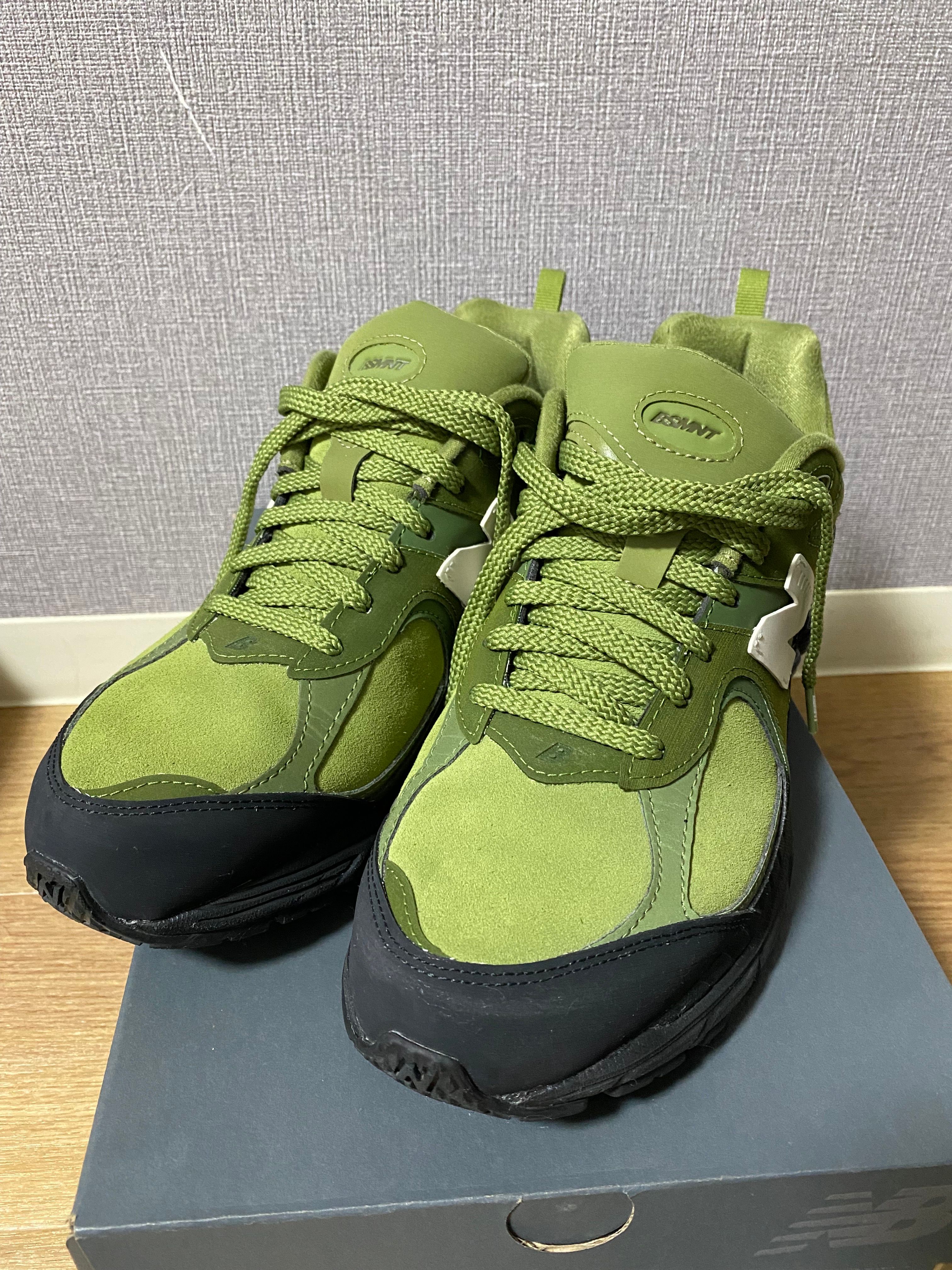 The Basement × New Balance 2002R "Moss Green"