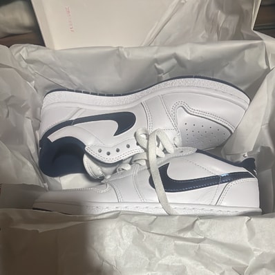 Nike Air Jordan 1 Low '85 "Metallic Blue" (2024)