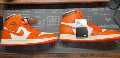 Nike Women's Air Jordan 1 High OG "Starfish"