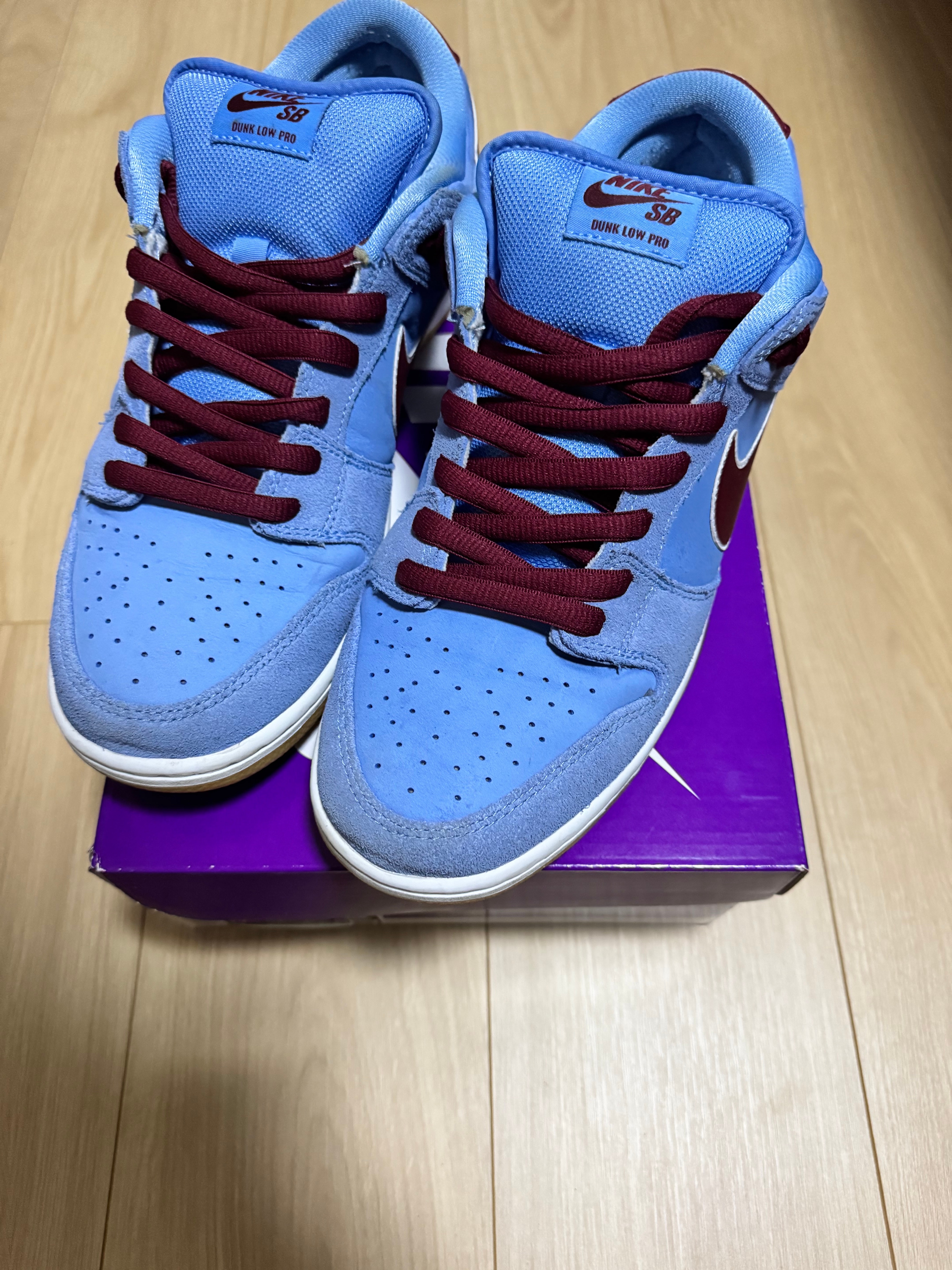 Nike SB Dunk Low Pro "Philadelphia Phillies/Valor Blue and Team Maroon"