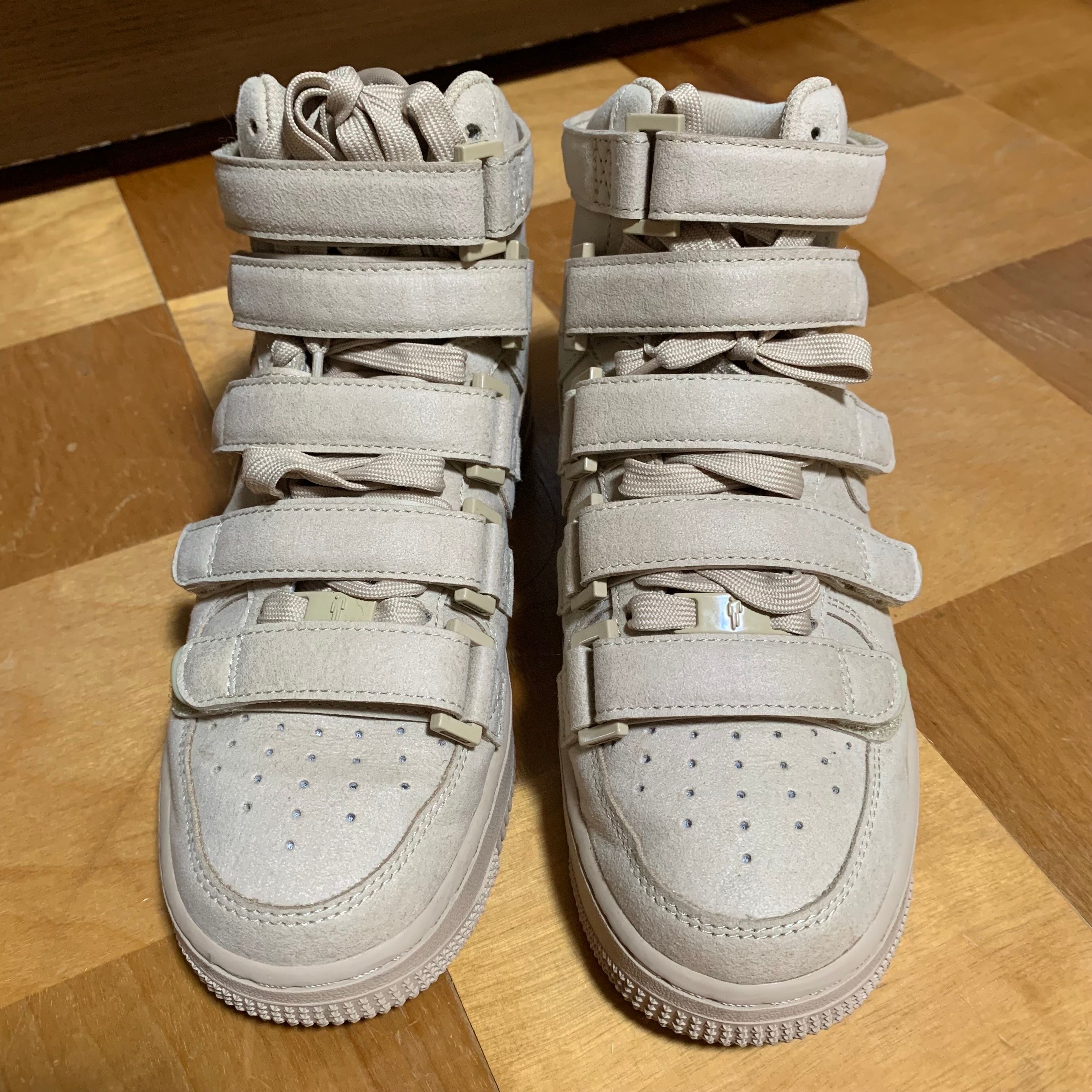 Billie Eilish × Nike Air Force 1 High '07 SP "Mushroom"