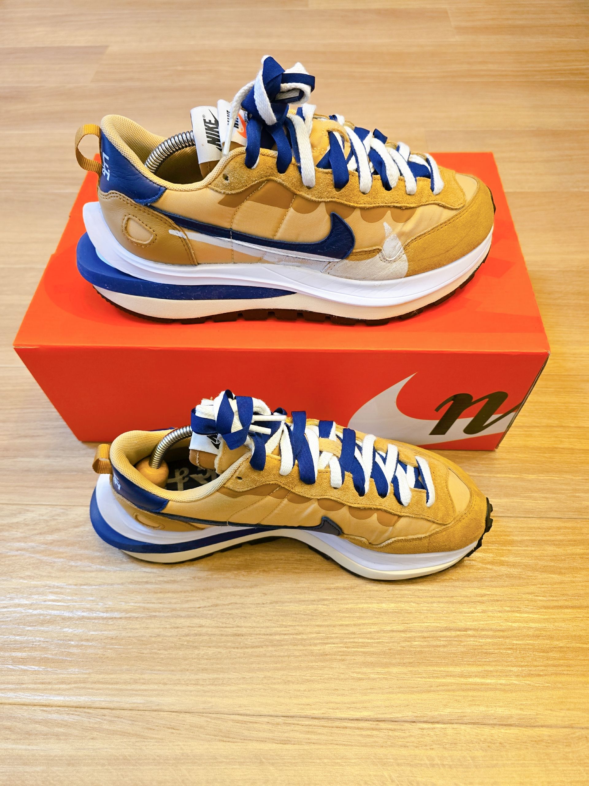 Sacai × Nike Vapor Waffle "Sesame And Blue Void"