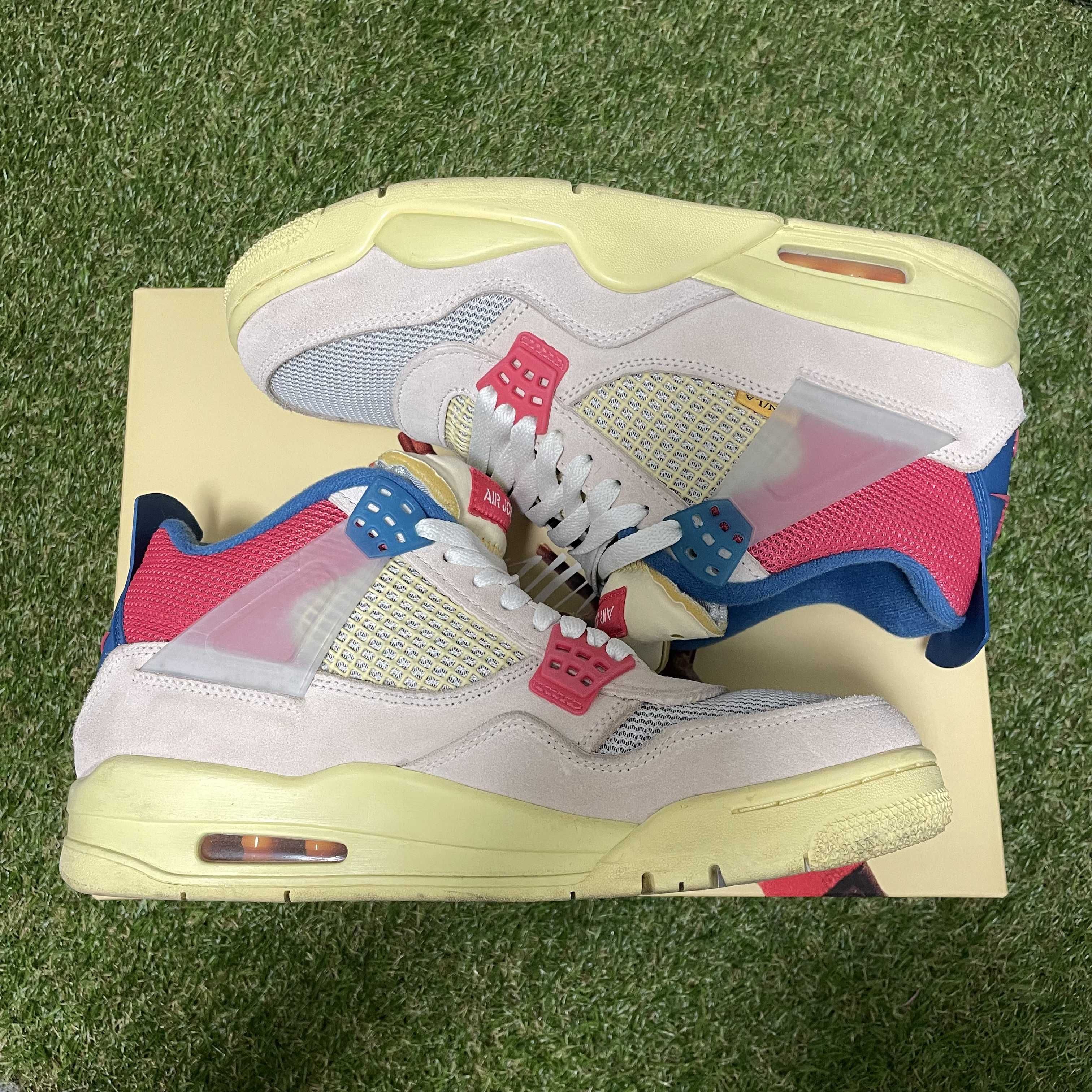 UNION × Nike Air Jordan 4 SP "Guava Ice/Light Fusion Red"