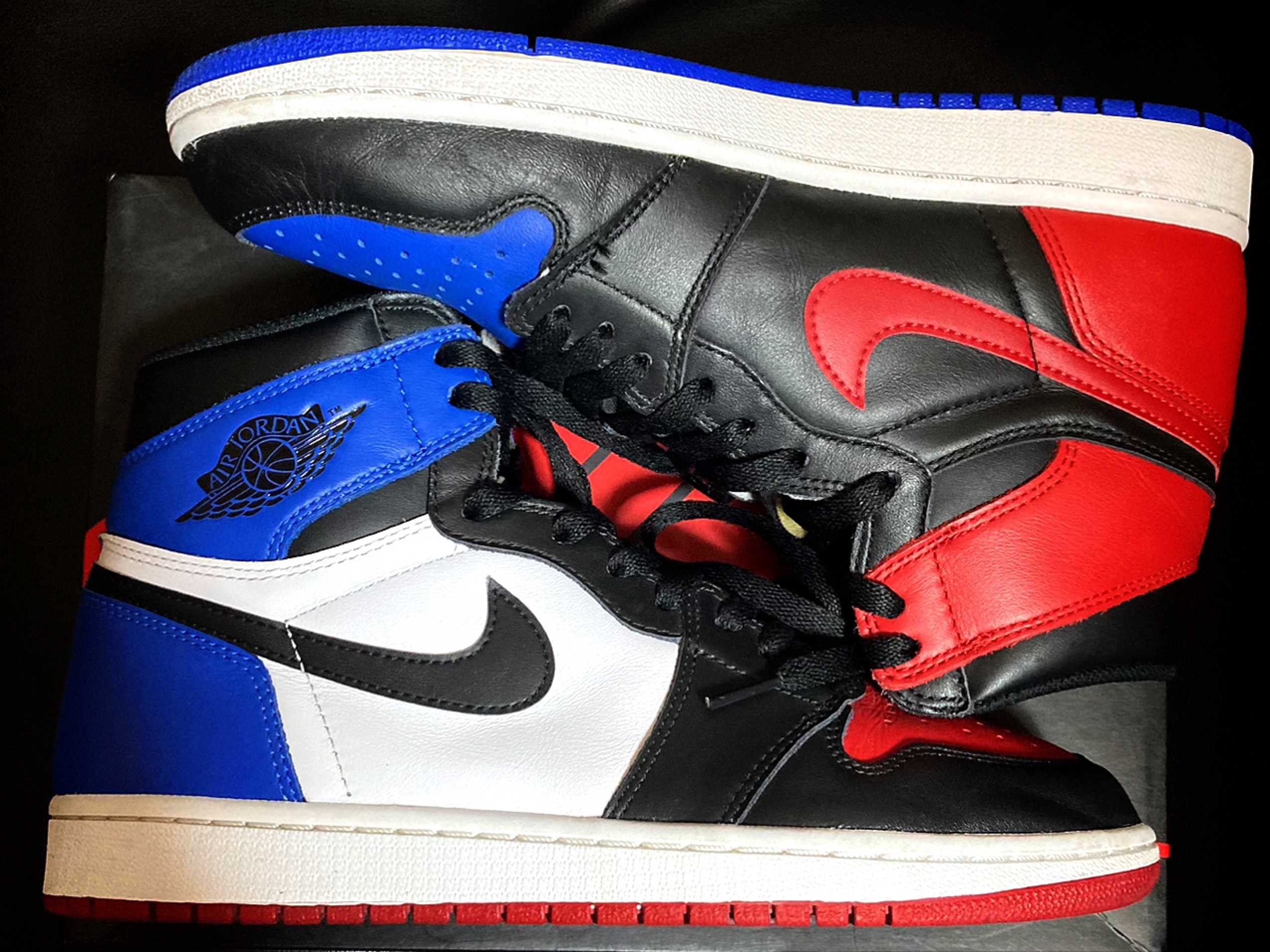 Nike Air Jordan 1 Retro High "Top 3"