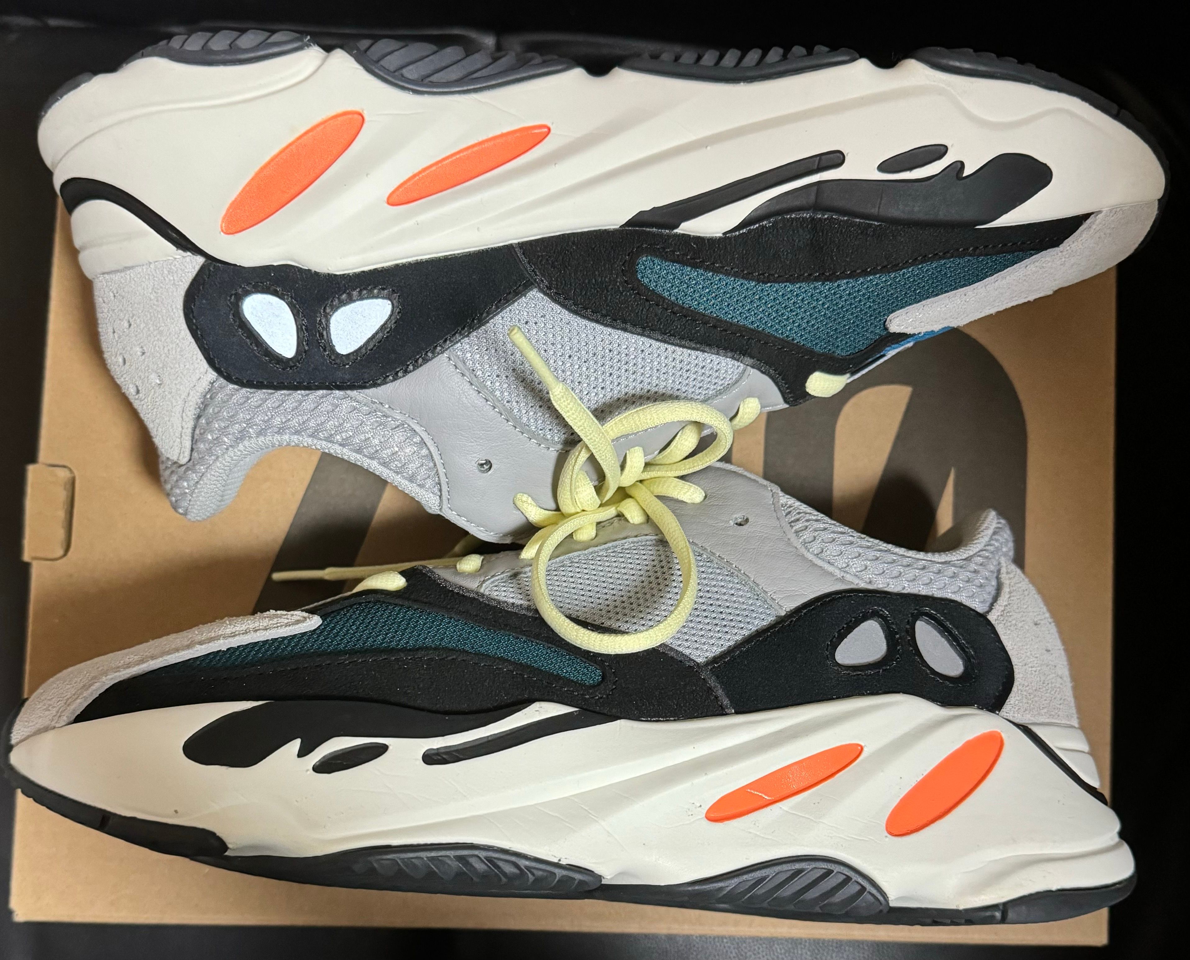 adidas YEEZY Boost 700 "Wave Runner"