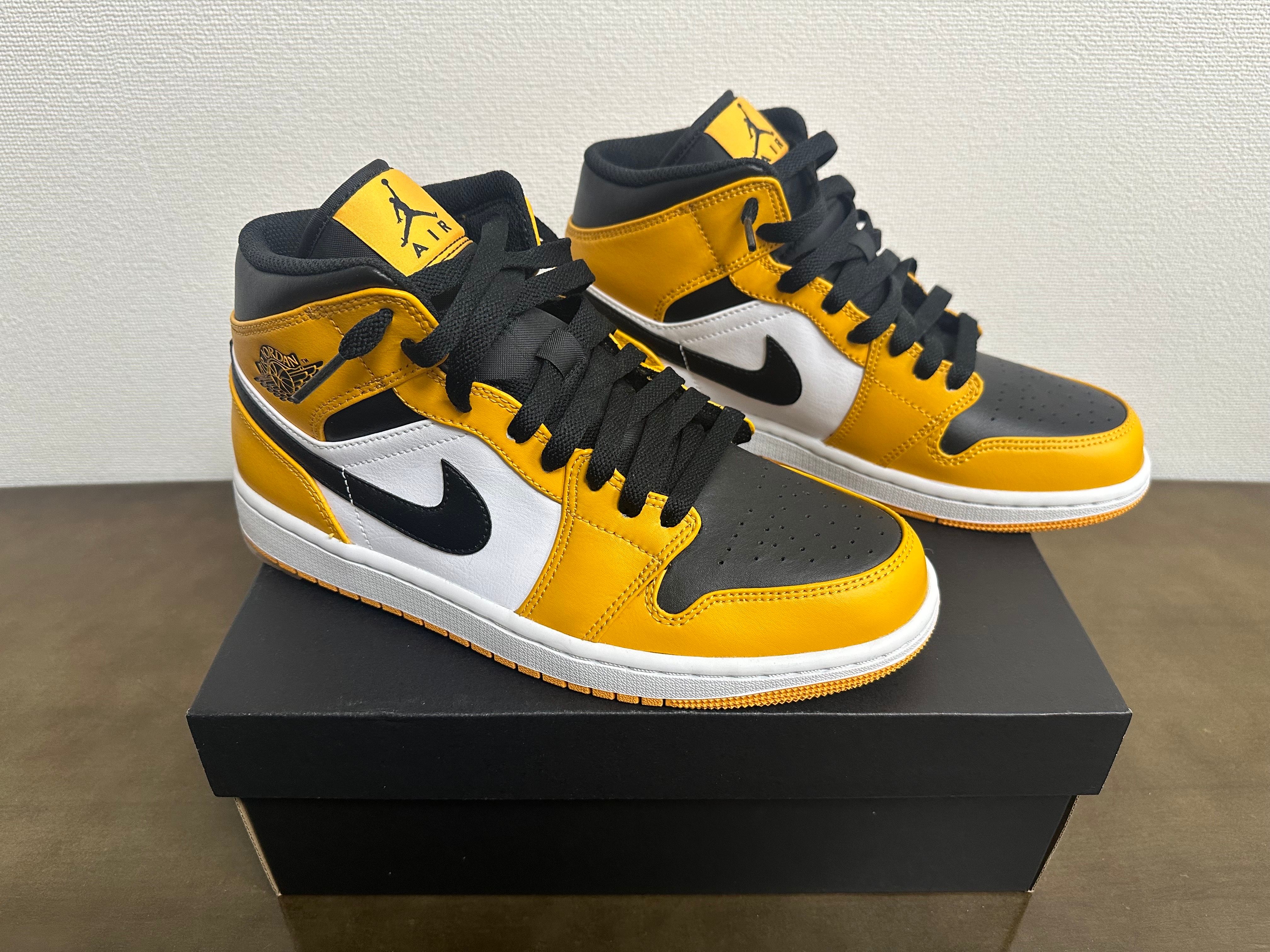 Nike Air Jordan 1 Mid "Taxi"
