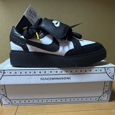PEACEMINUSONE × Nike Kwondo 1 "Black and White" / G-DRAGON