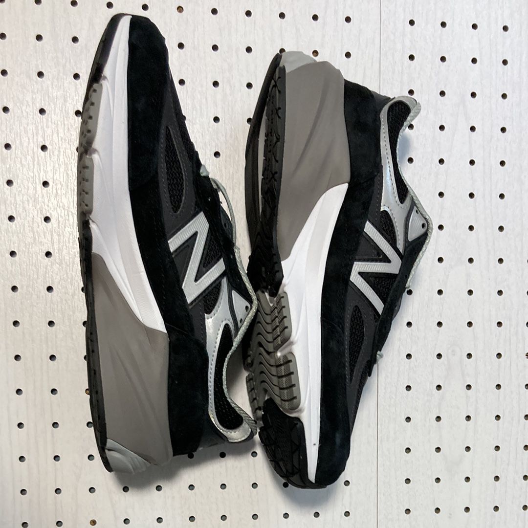 New Balance 990V6 "Black" (Heel NB Logo)