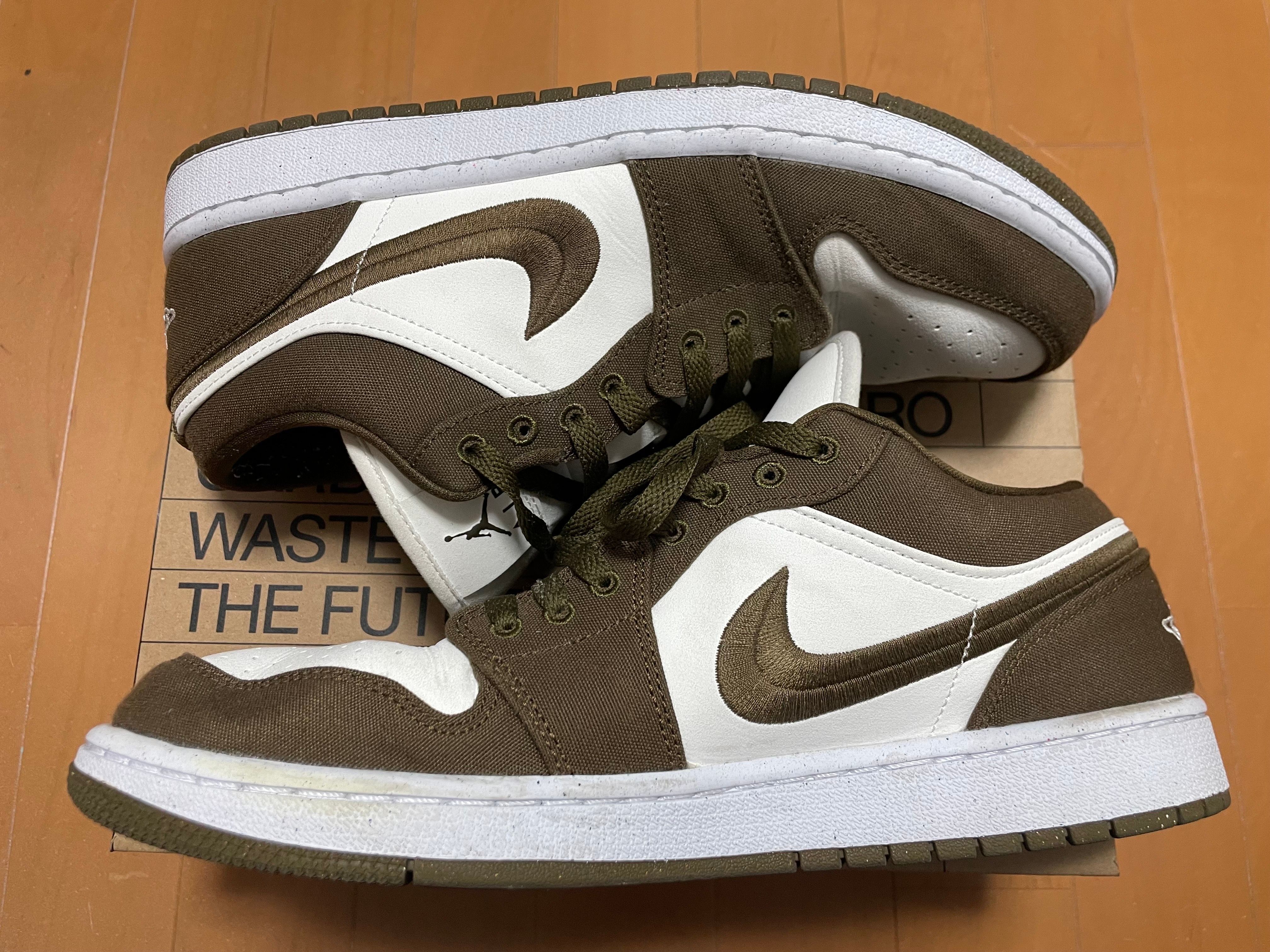 Nike Women's Air Jordan 1 Low SE "Light Olive"