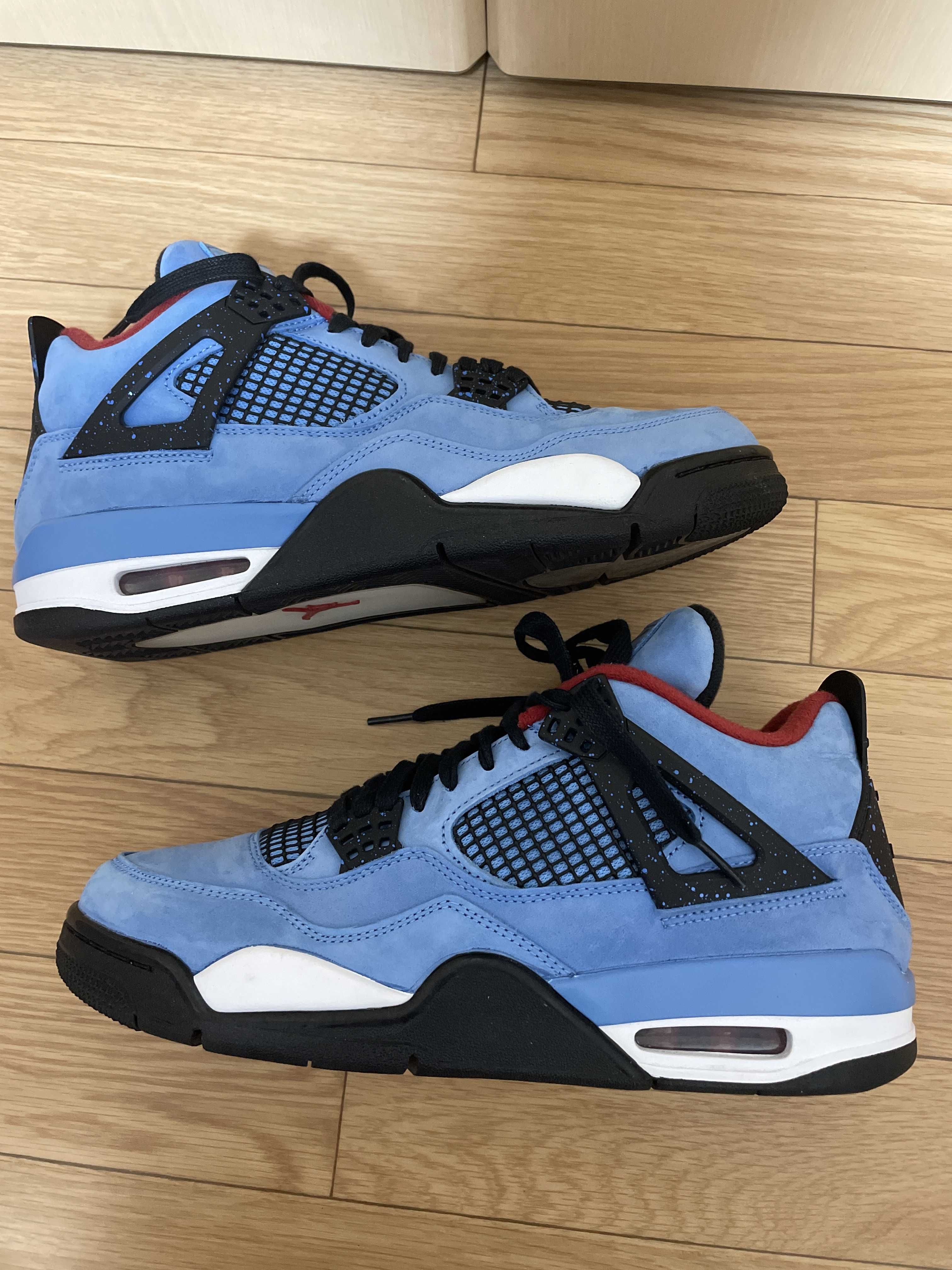 Travis Scott × Nike Air Jordan 4 Retro Cactus Jack "University Blue"
