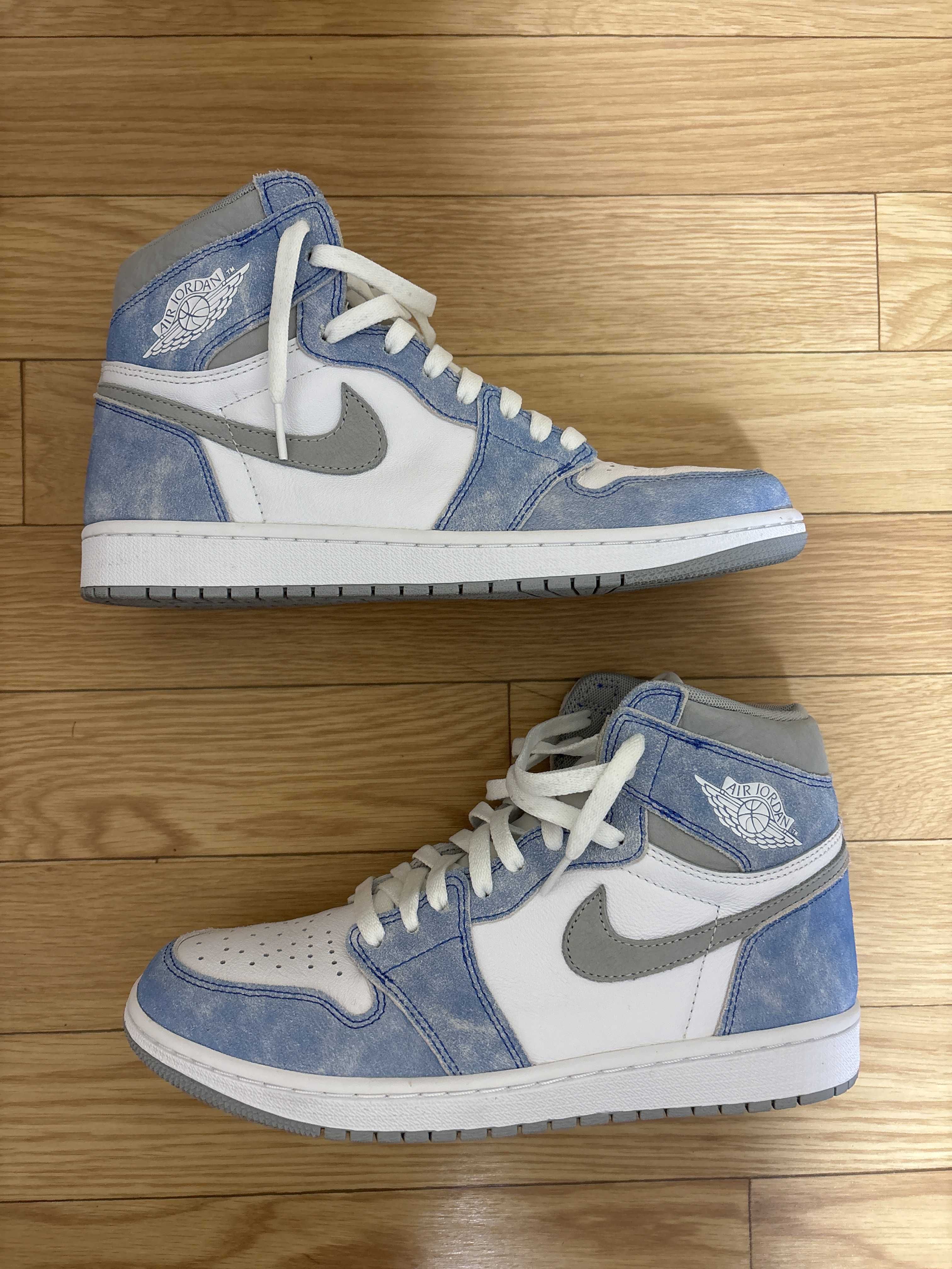 Nike Air Jordan 1 High OG "Hyper Royal"
