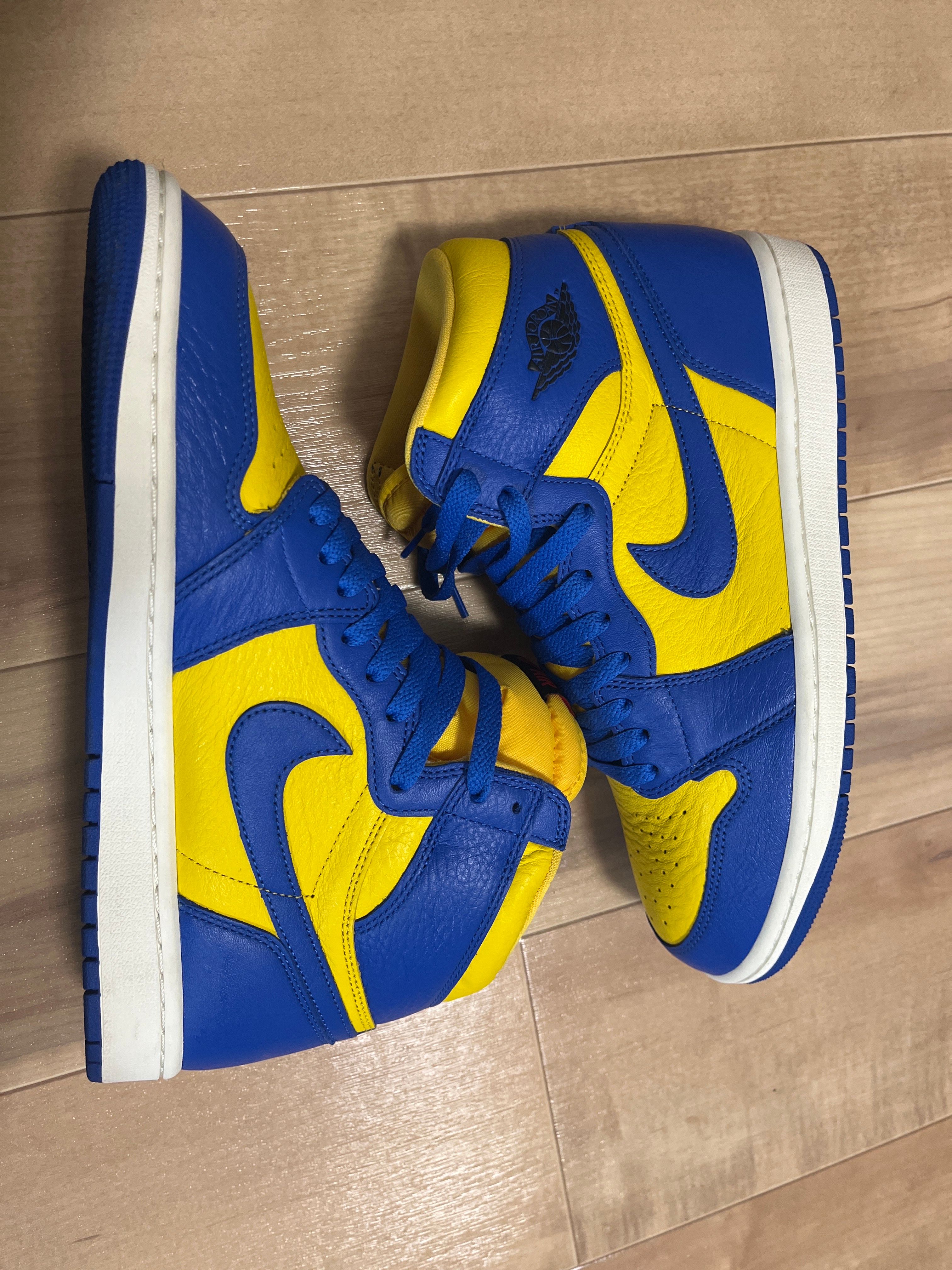 Nike Women's Air Jordan 1 High OG "Game Royal and Varsity Maize"