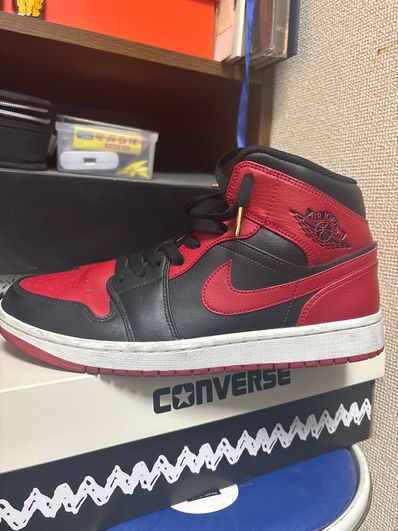 Nike Air Jordan 1 Mid "Bred"