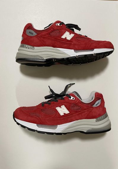 KITH × New Balance 992 Kithmas "Red"
