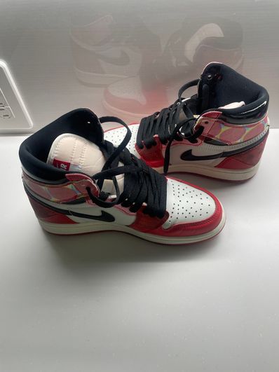 Spider-Man × Nike Air Jordan 1 Retro High OG SP "Spider-Man: Across the Spider-Verse/University Red"