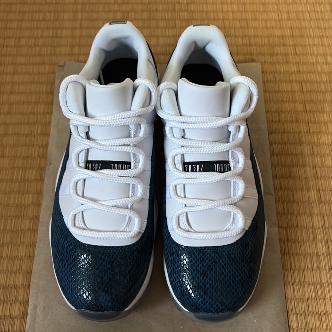 AIR JORDAN 11 LOW "SNAKESKIN"
