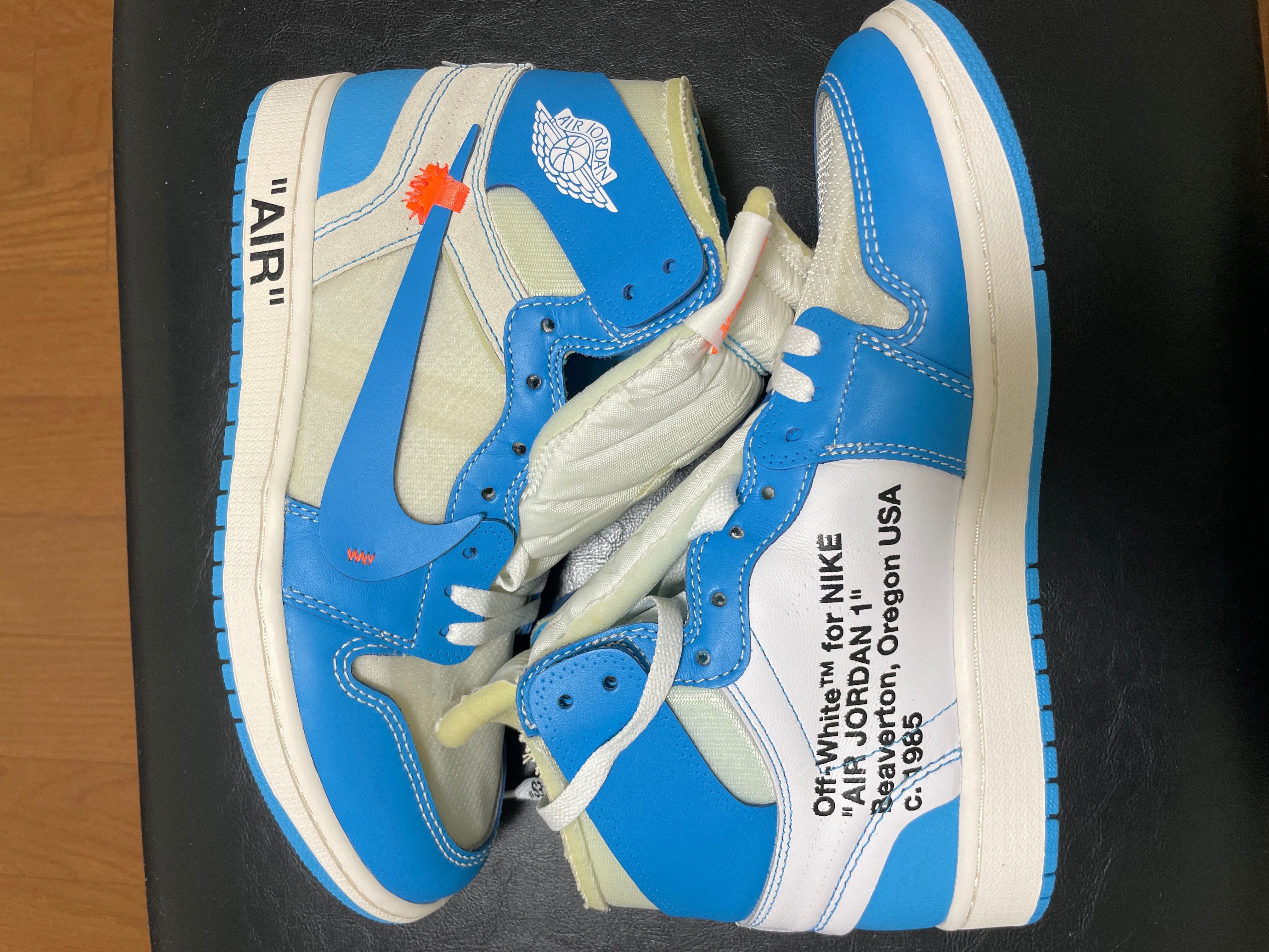 Off-White × Nike Air Jordan 1 High UNC "White/Dark Powder Blue"