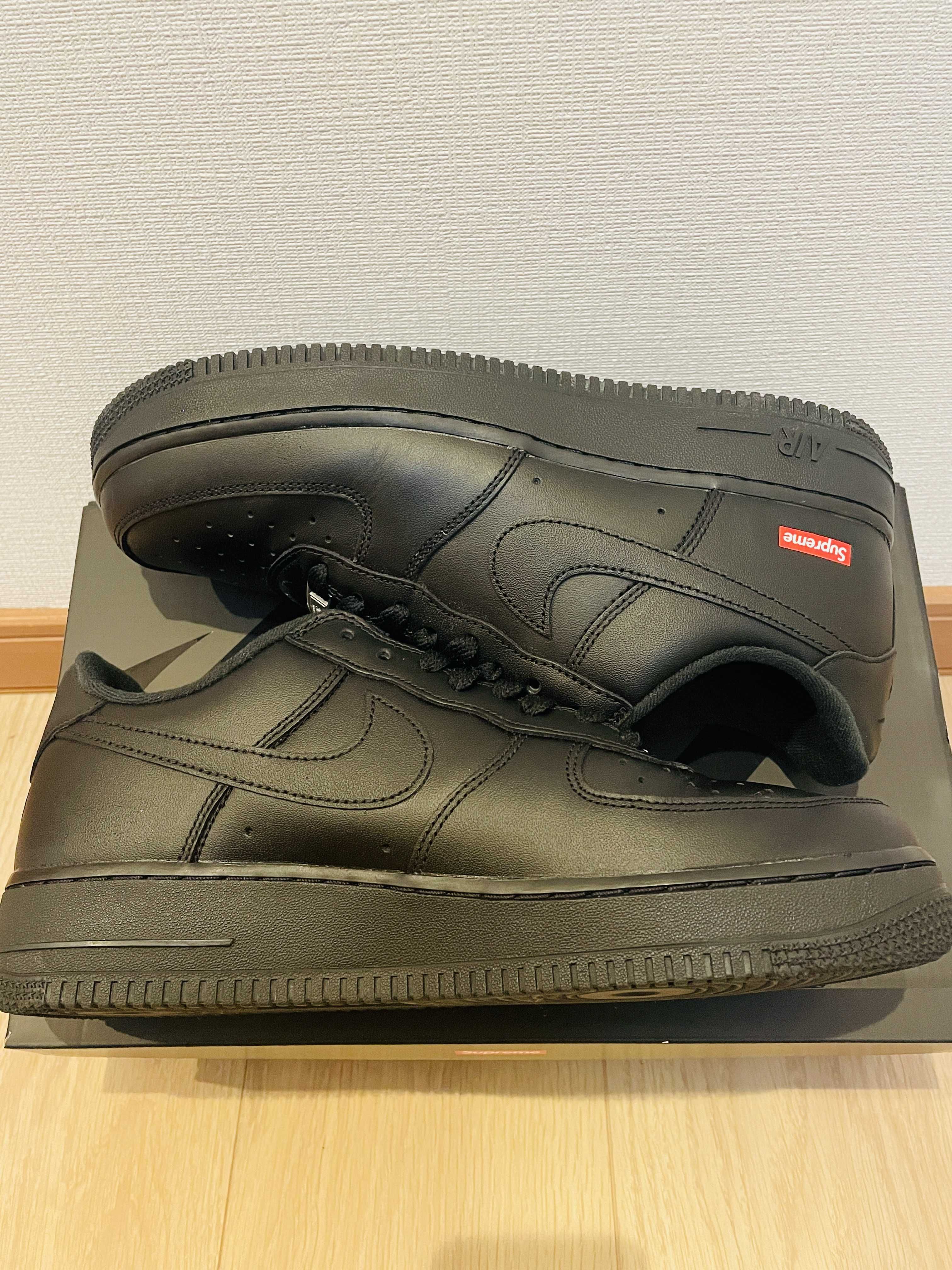 Supreme × Nike Air Force 1 Low "Black"