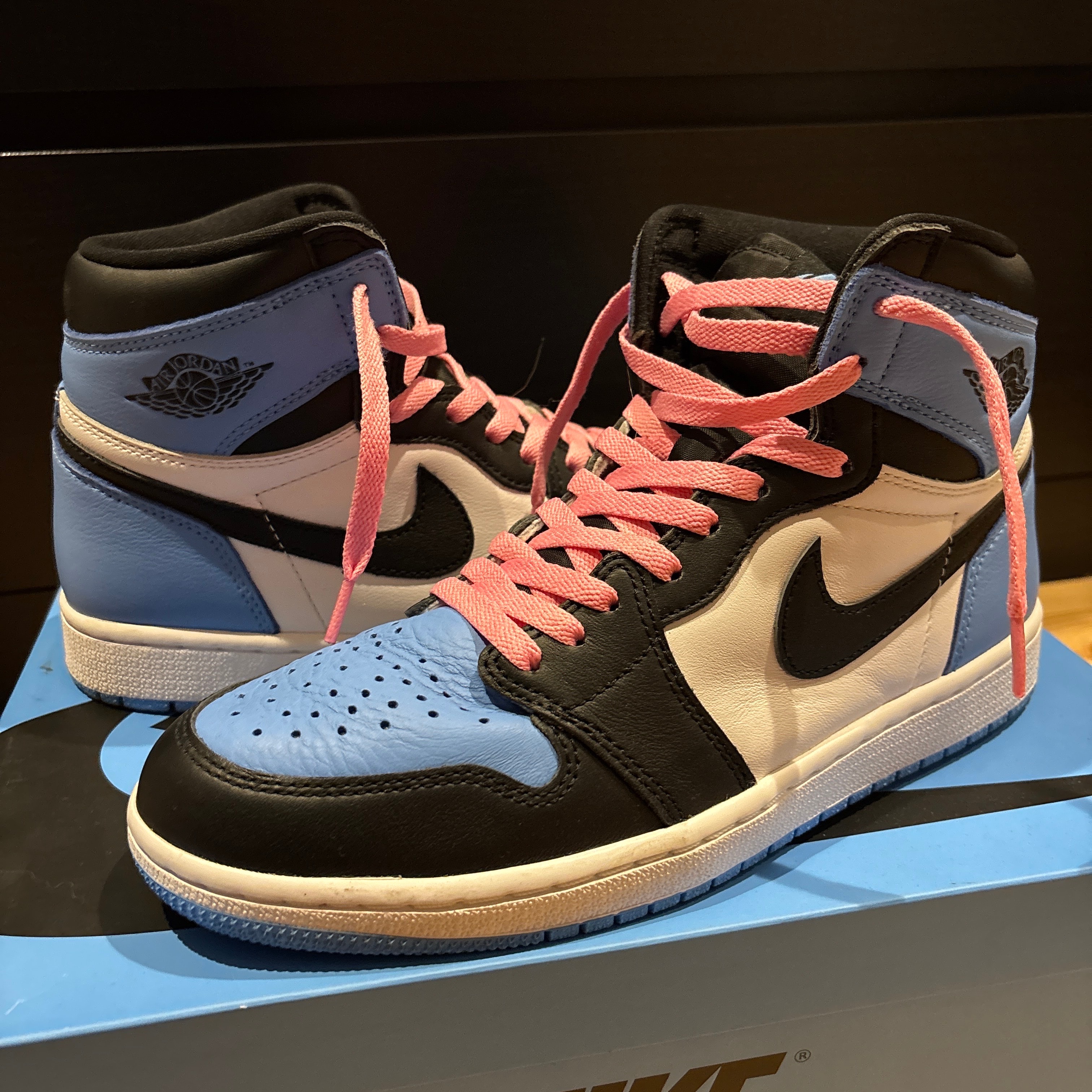 Nike Air Jordan 1 Retro High OG "University Blue/UNC Toe"