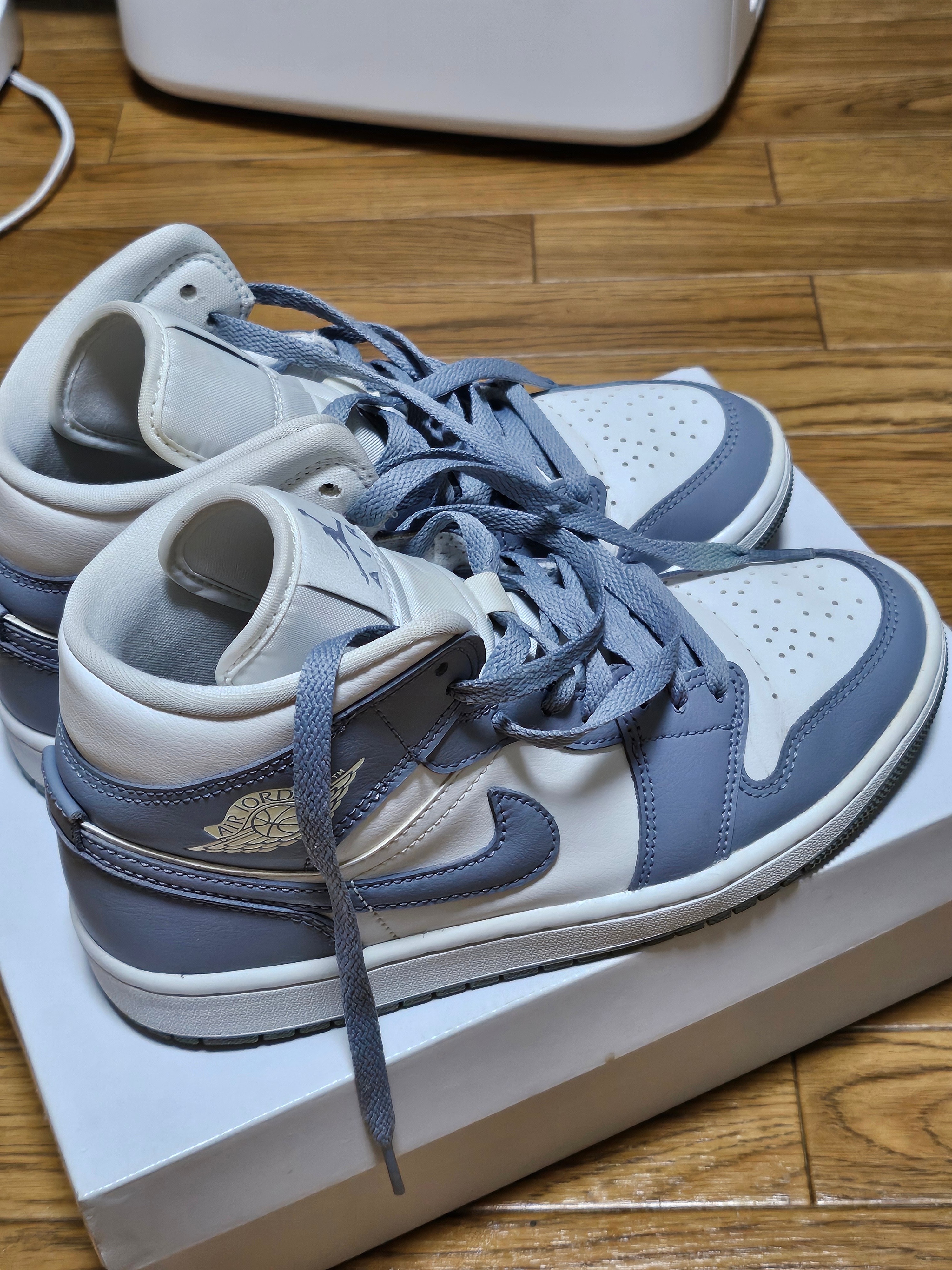 Nike Women's Air Jordan 1 Mid "Grey/Sail"